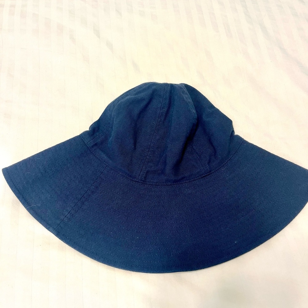 Navy Wide Brim Sun Hat